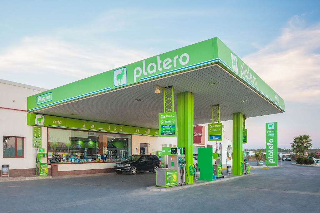 Estacion de Servicio Platero — Exterior