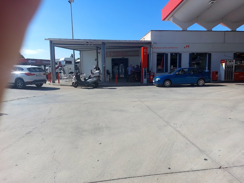 Estacion de servicio Cepsa — Estacion de servicio
