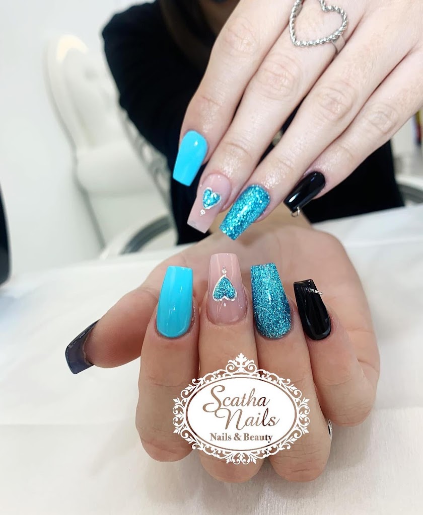 Scatha Nails