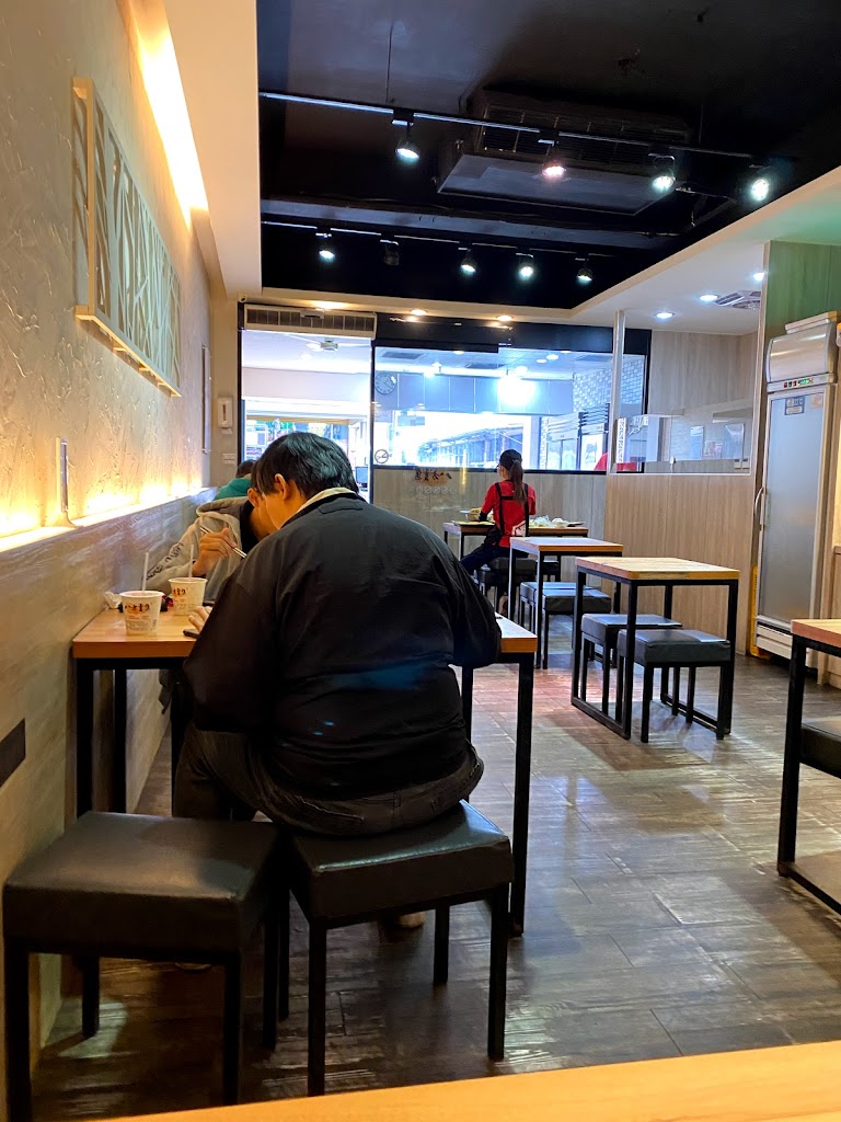 八方雲集 竹東長春三店 (麥當勞對面) 的照片