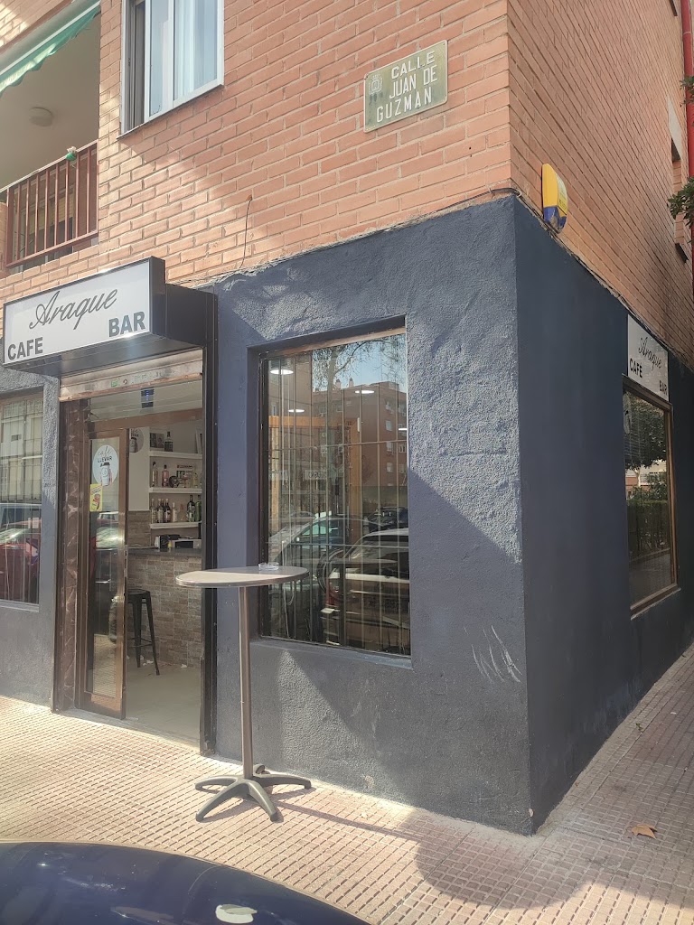 Bar Araque