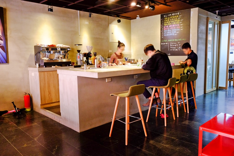 Kaohsiung Monday Black Espresso Bar X 咖啡漫談 的照片