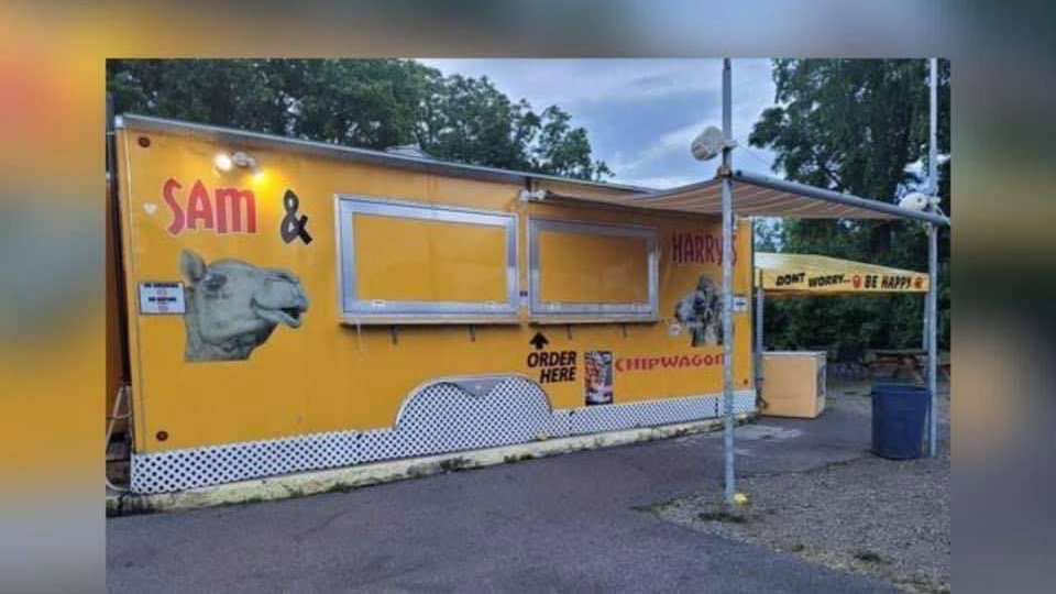 Sam & Harry's Place Chipwagon in Brockville