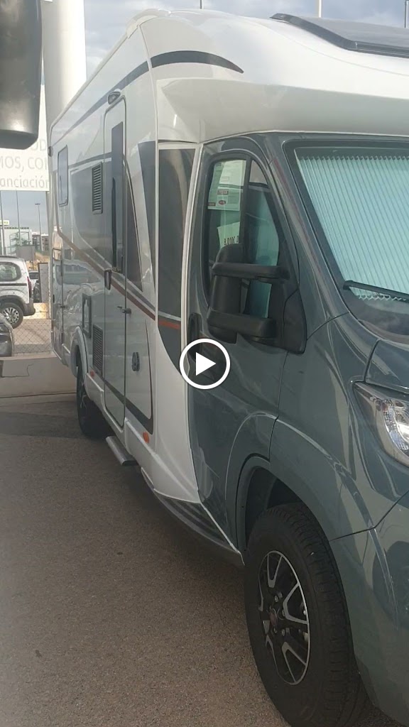 Luxe Caravaning — Videos