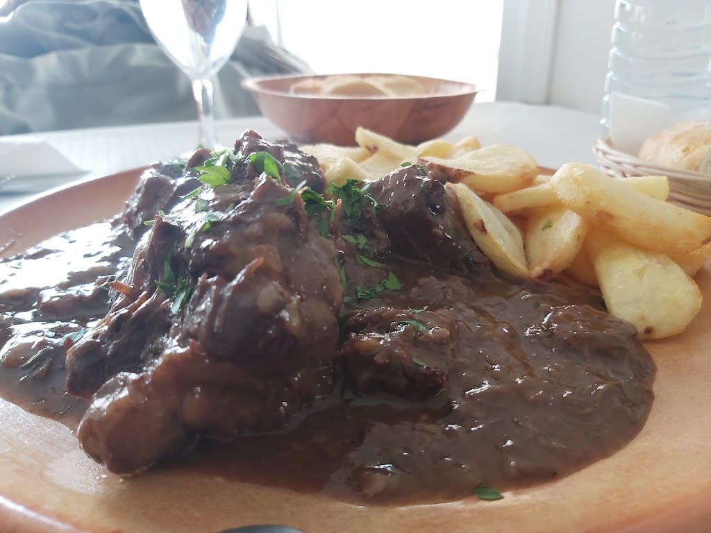 Bar Restaurante La Pica — Comida y bebida