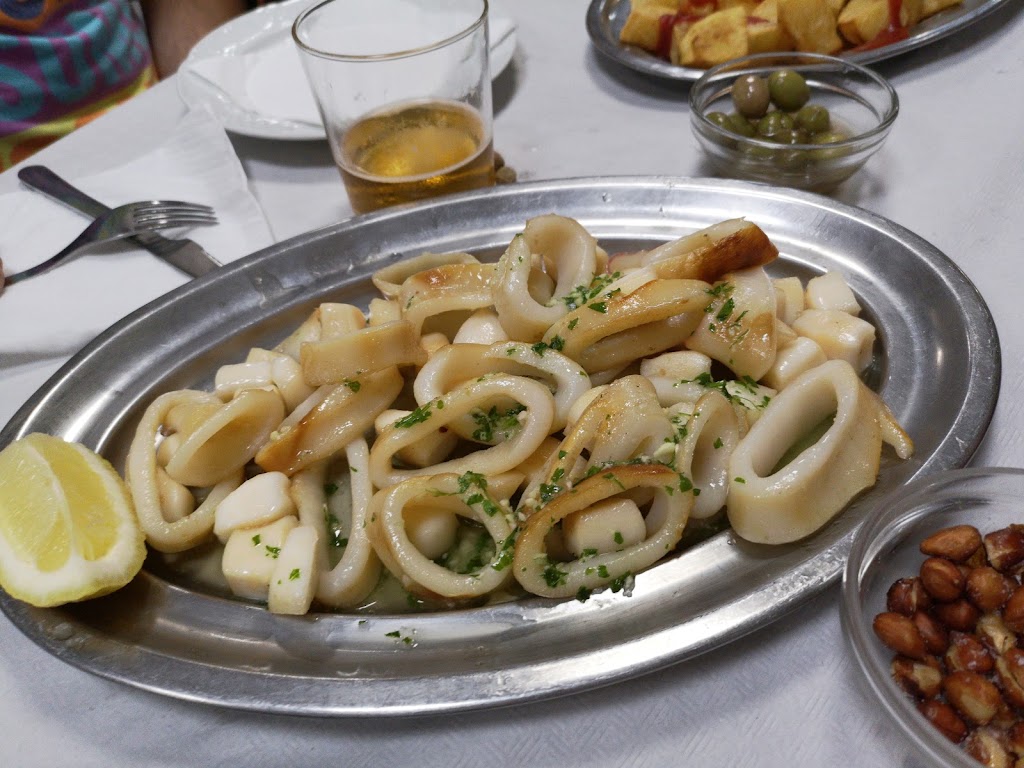Bar Camaron — Comida y bebida
