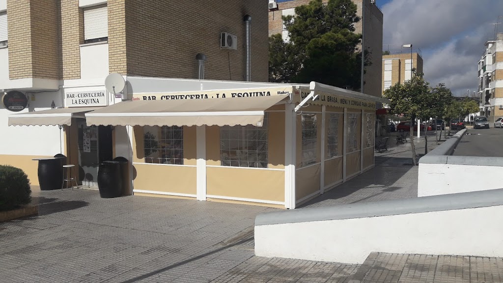 Bar Cerveceria La Esquina