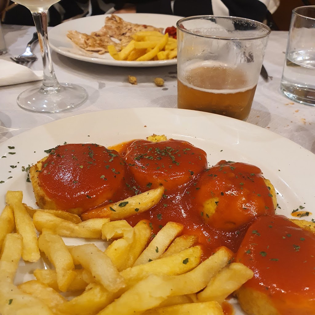 Cafeteria Palace — Papas fritas