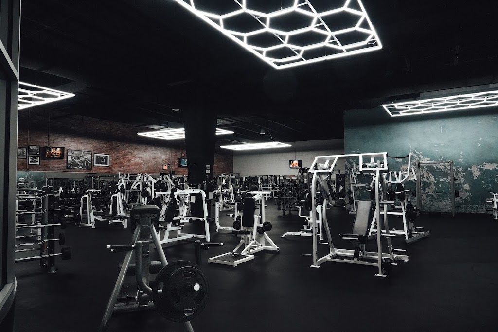  Gold's Gym Randleman