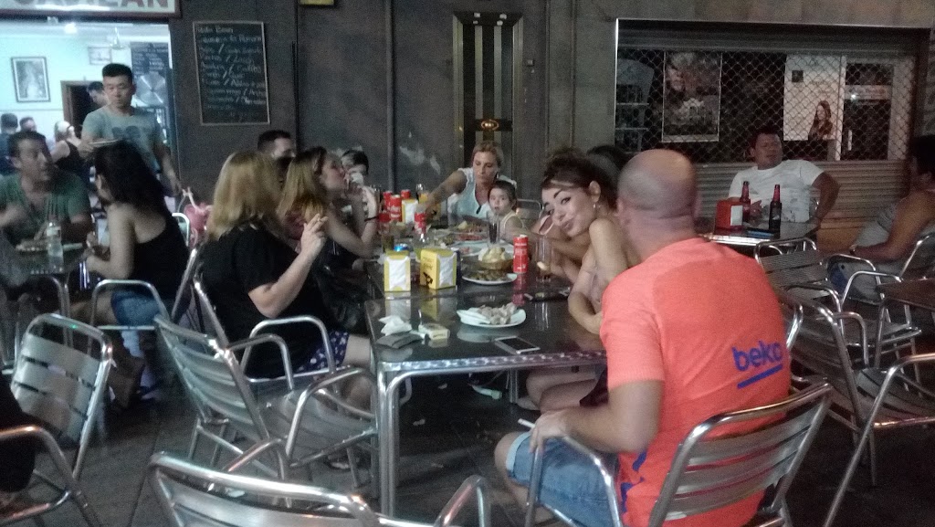 Bar Gavilan — Ambiente