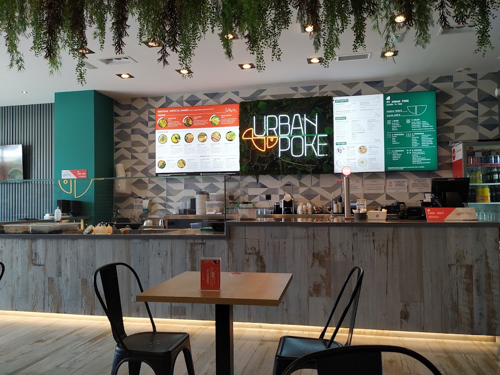 Urban Poke Bar - Parque Comercial Plaza Coslada — Ambiente