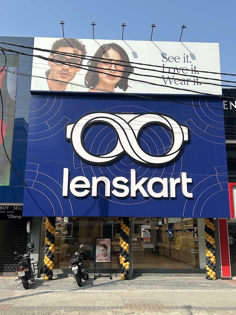 Lenskart Com At Pallimuku Mg Road Ernakulam Kochi