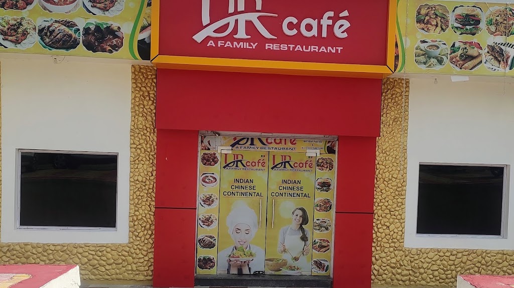Ur Cafe A Family Restaurant
