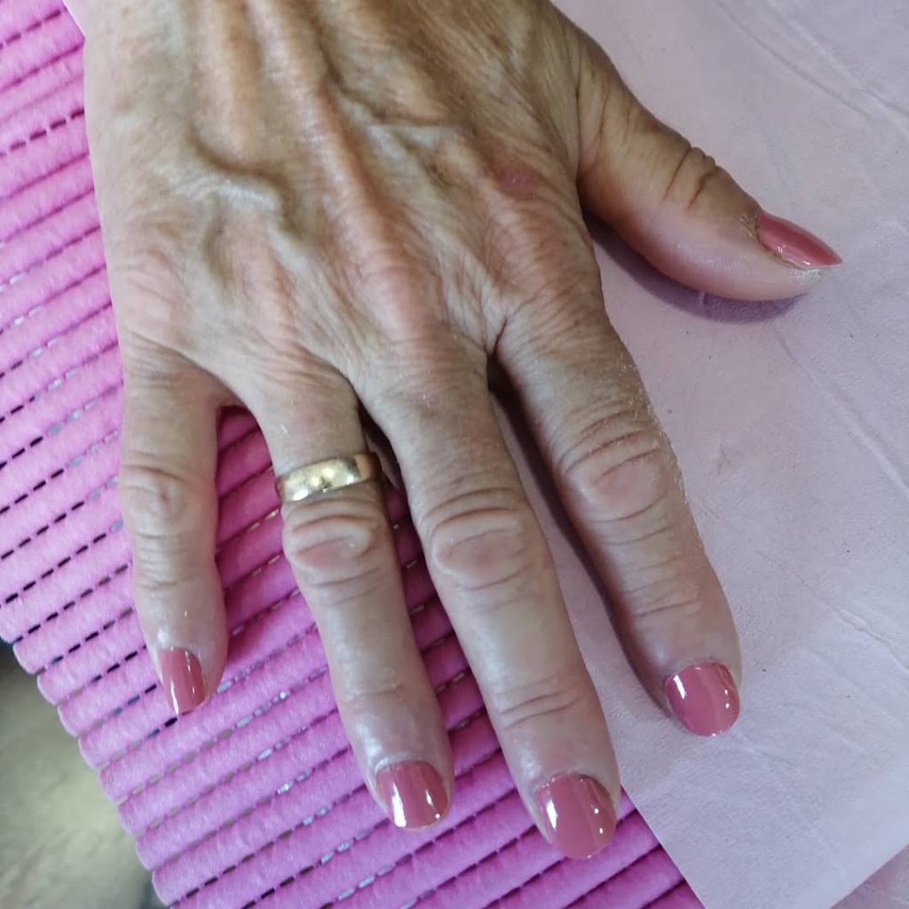 Estetica Merchi Santana — Manicura