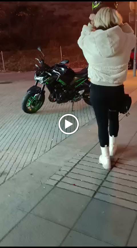 Maquina Motors: Motos de Ocasion - KTM - Kawasaki - Suzuki - Triumph - CF Moto - Motos electricas Ecooter - Compramos tu moto — Videos