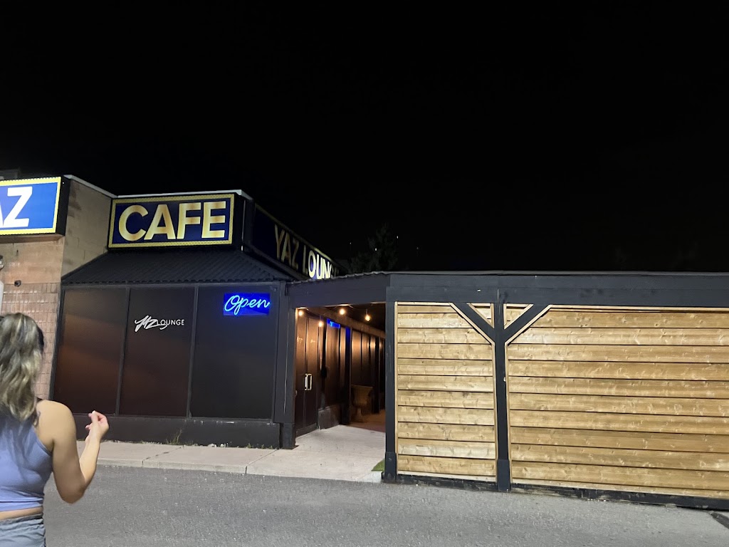 Luna Lounge