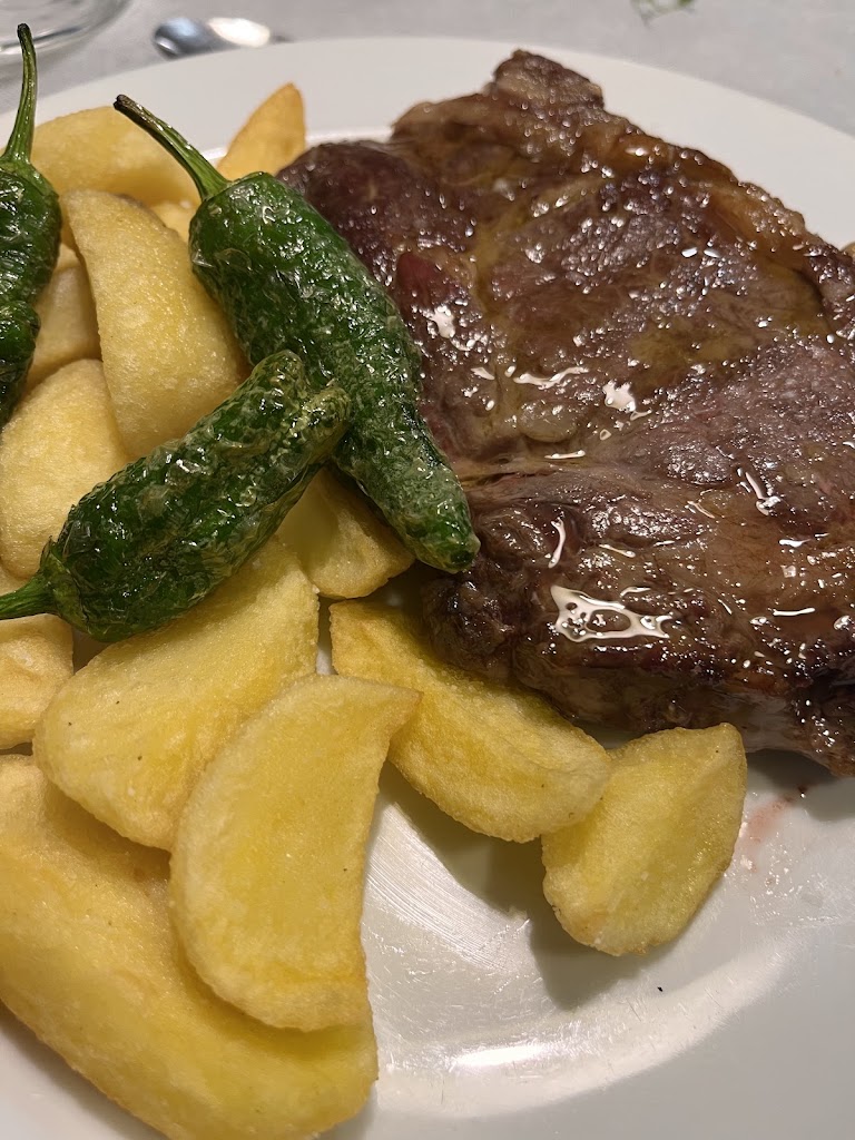 Restaurant Jumi — Comida y bebida