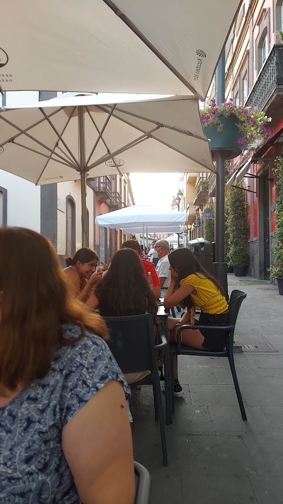 Bar Cafeteria Chaplin — Ambiente