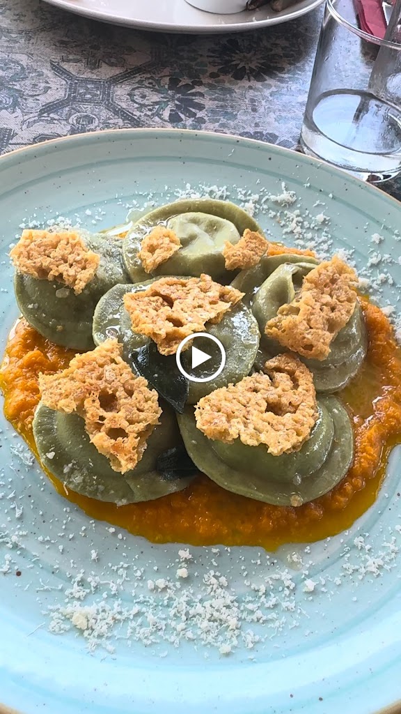 Restaurante Time — Videos