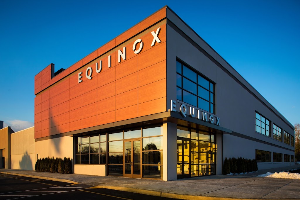  Equinox Paramus