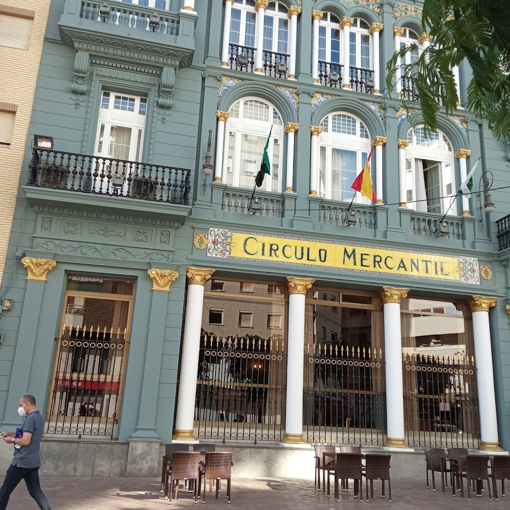 Cafe Real