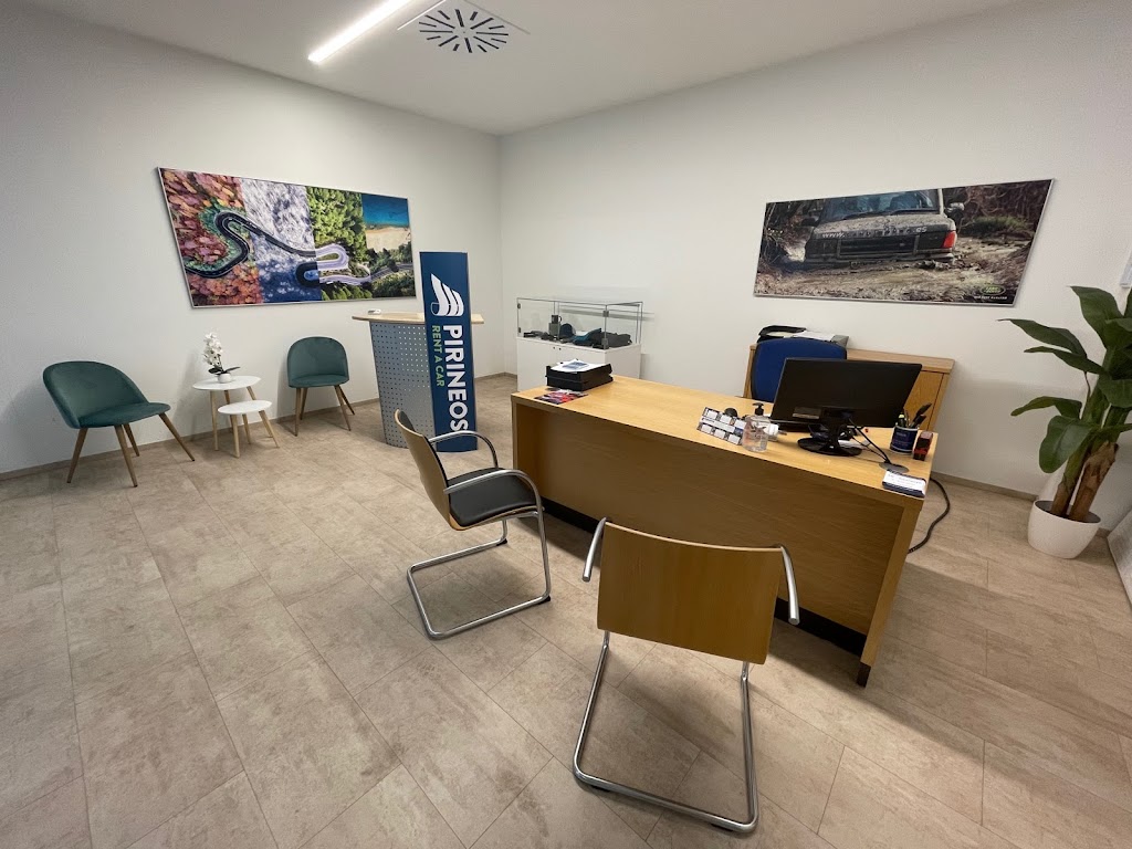 Pirineos Rent a Car - Alquiler coches y furgonetas Monzon