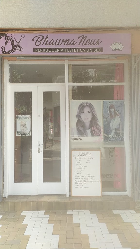 Depilacion con hilo, estetica y peluqueria — Exterior