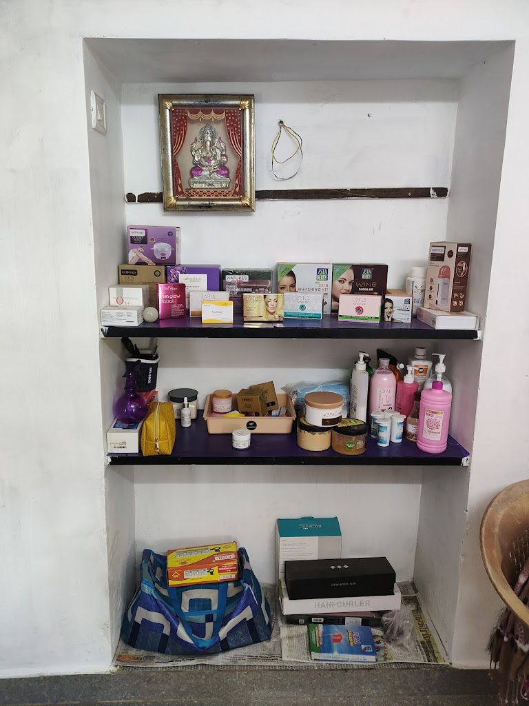 Malar Beauty Parlour
