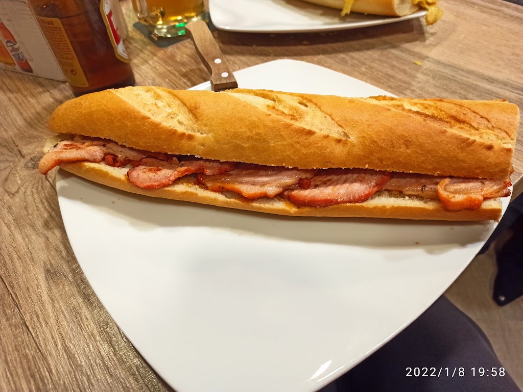 Cafeteria Agape — Baguette