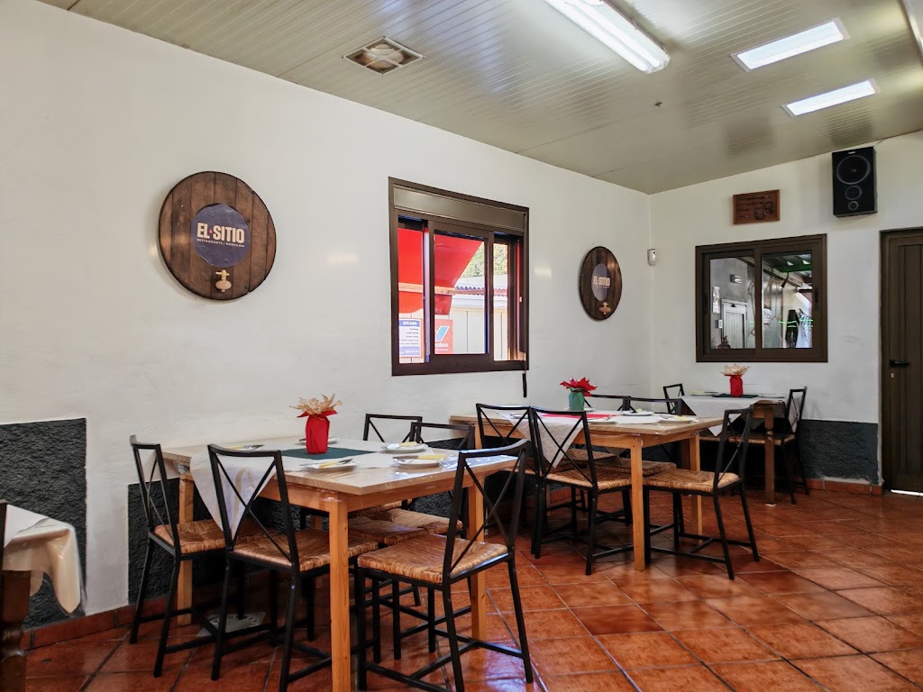 Restaurante Bodegon El Sitio — Ambiente