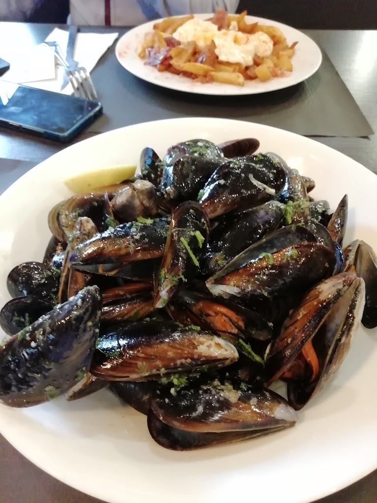La Soca Restaurant — Mytiloida