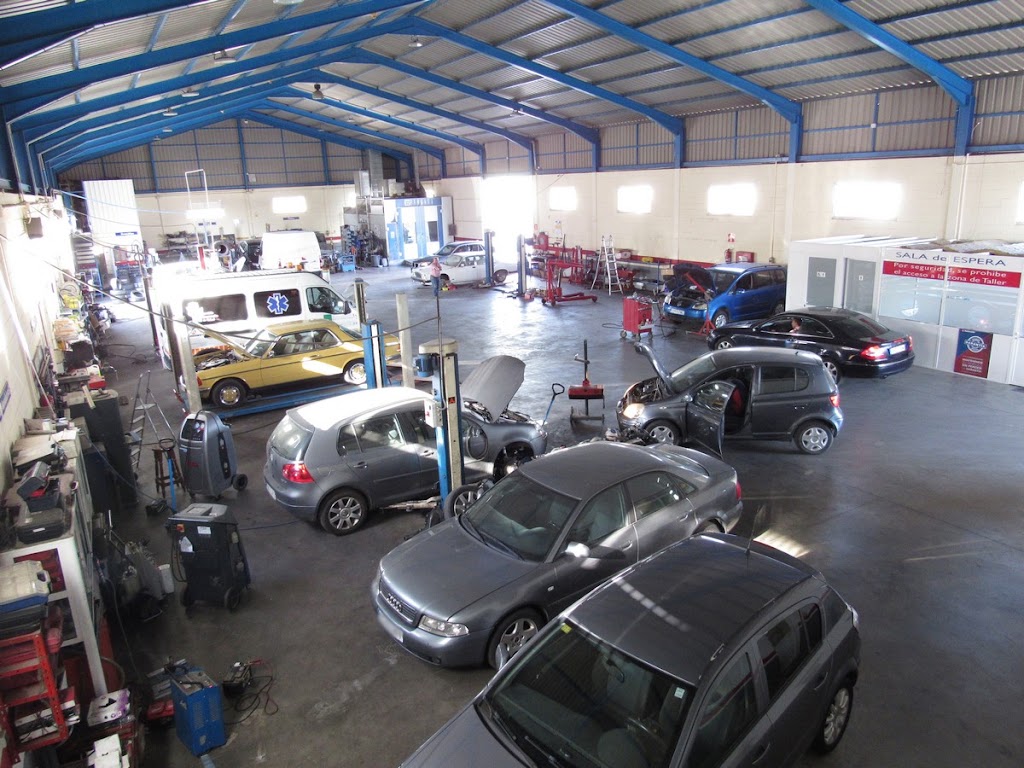 Talleres Guadiana en Villanueva de la Serena — Del propietario