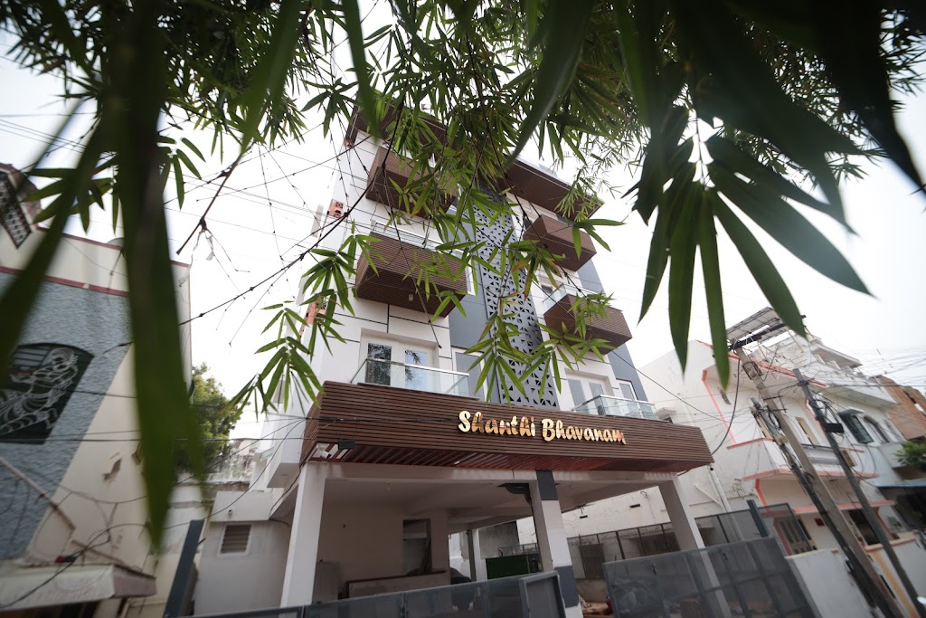 Shanthi Service Apartment