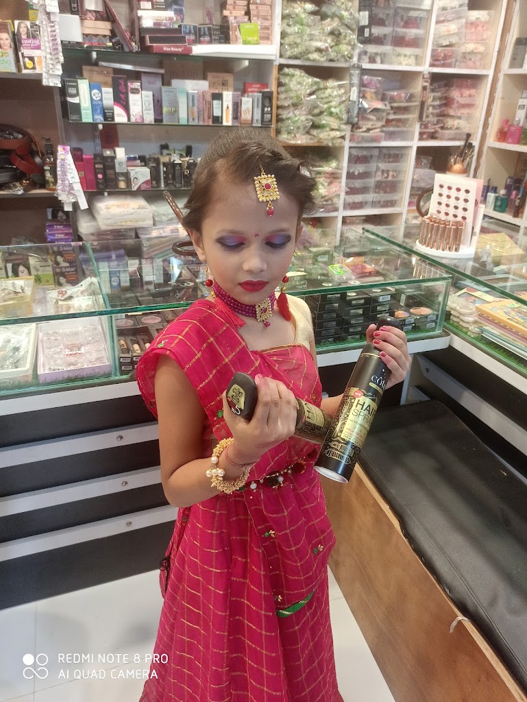 Krishu Beauty Parlour