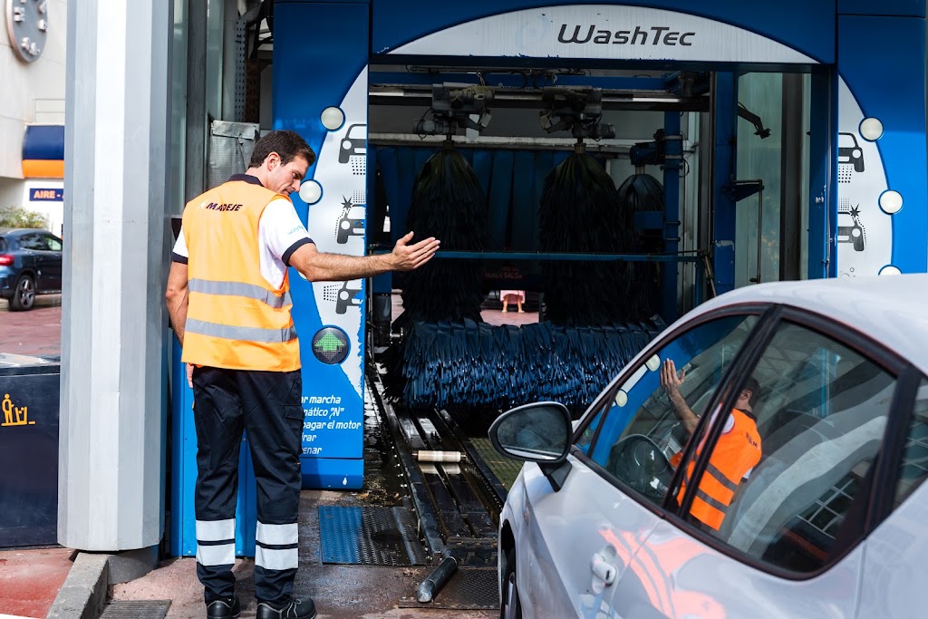 Lavado Automatico de Coches Madese — Servicio de lavado de coches