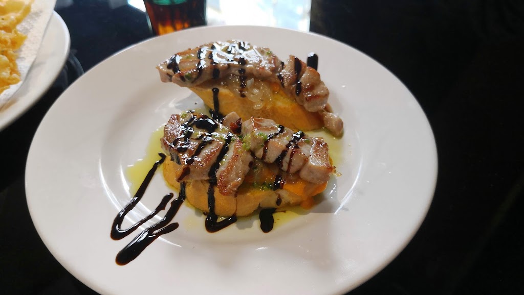 Bar Donana — Comida y bebida