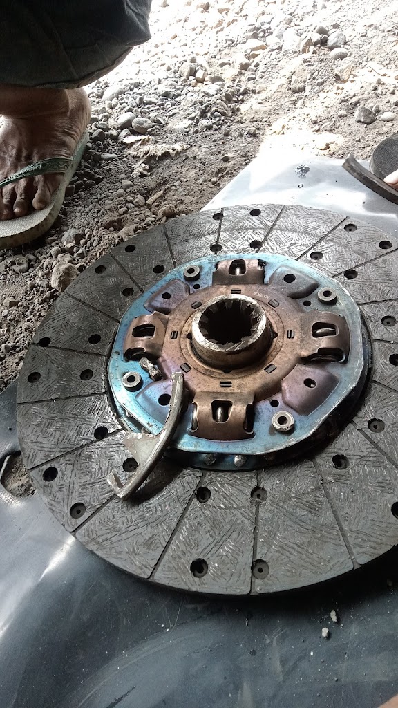 Mekanik alas Roban 24 jam