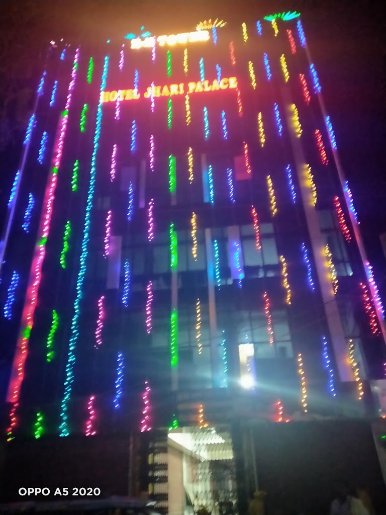 Hotel Jhari Palace