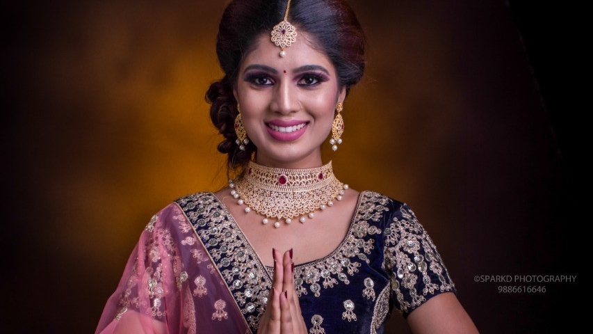 V Best Makeover Salon Ullal