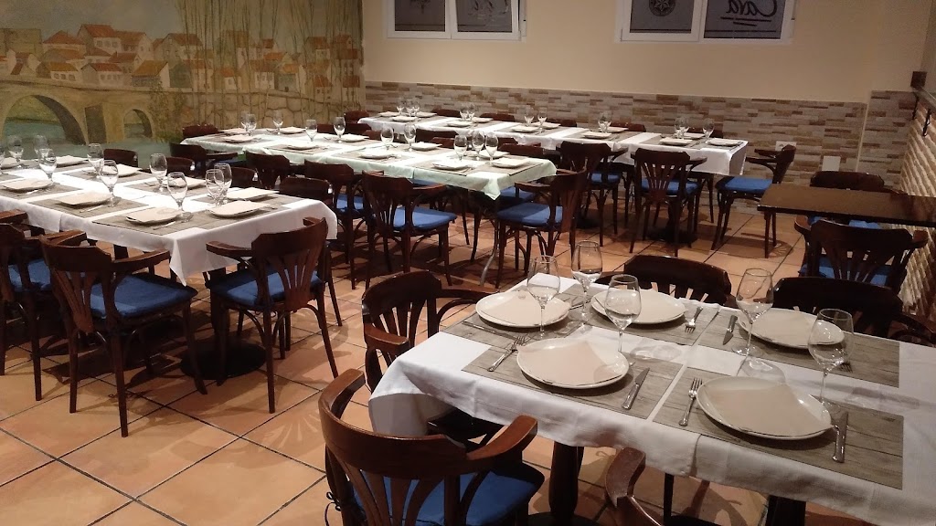 Meson Cava — Ambiente