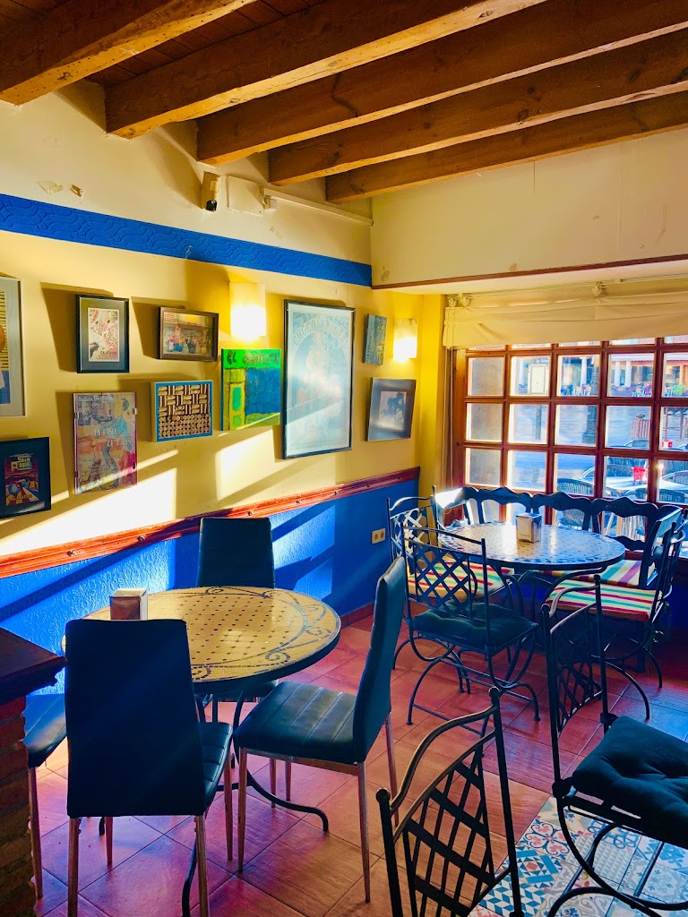 Cafeteria "El Bombon" — Ambiente
