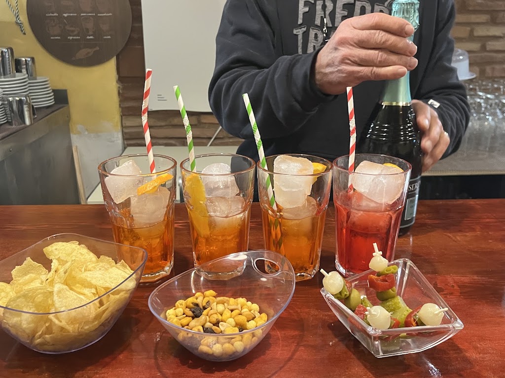 Bar della Vittoria — Comida y bebida