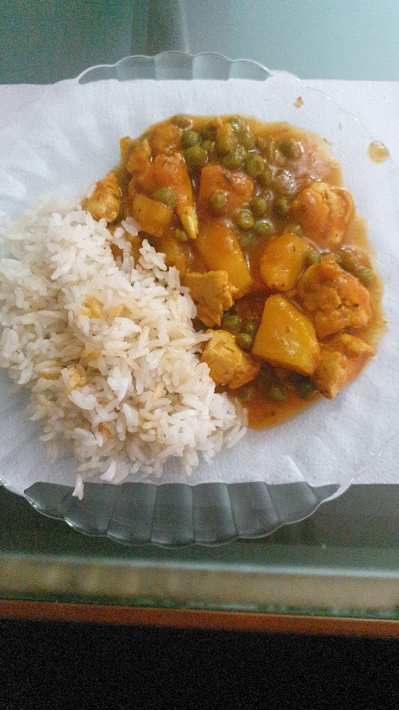 Bar y Cafeteria LOS AMIGOS tapas y Bocadillos . Salon para Celebraciones Tenemos Futbolin y billar/ liga Dzan y mas