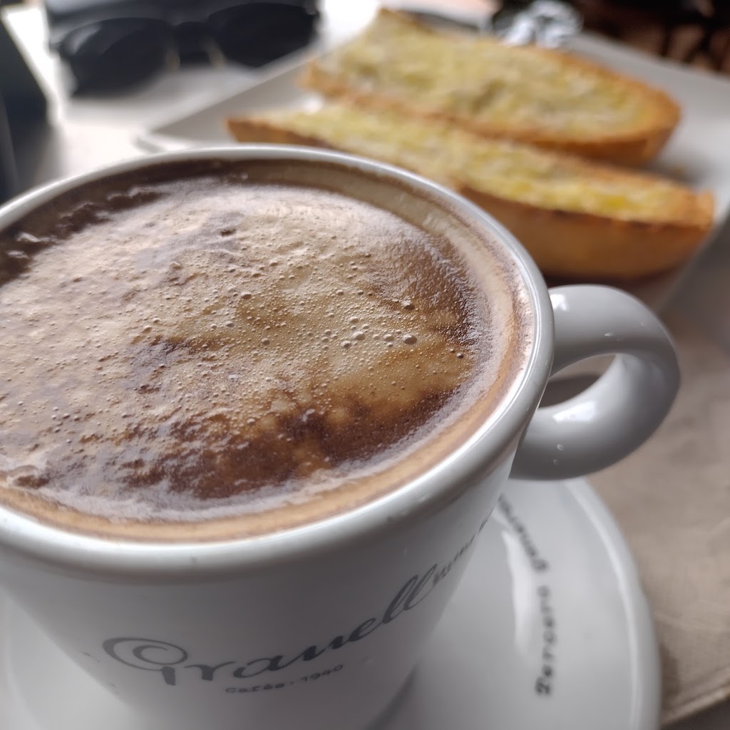 Cafe Lareno — Capuchino