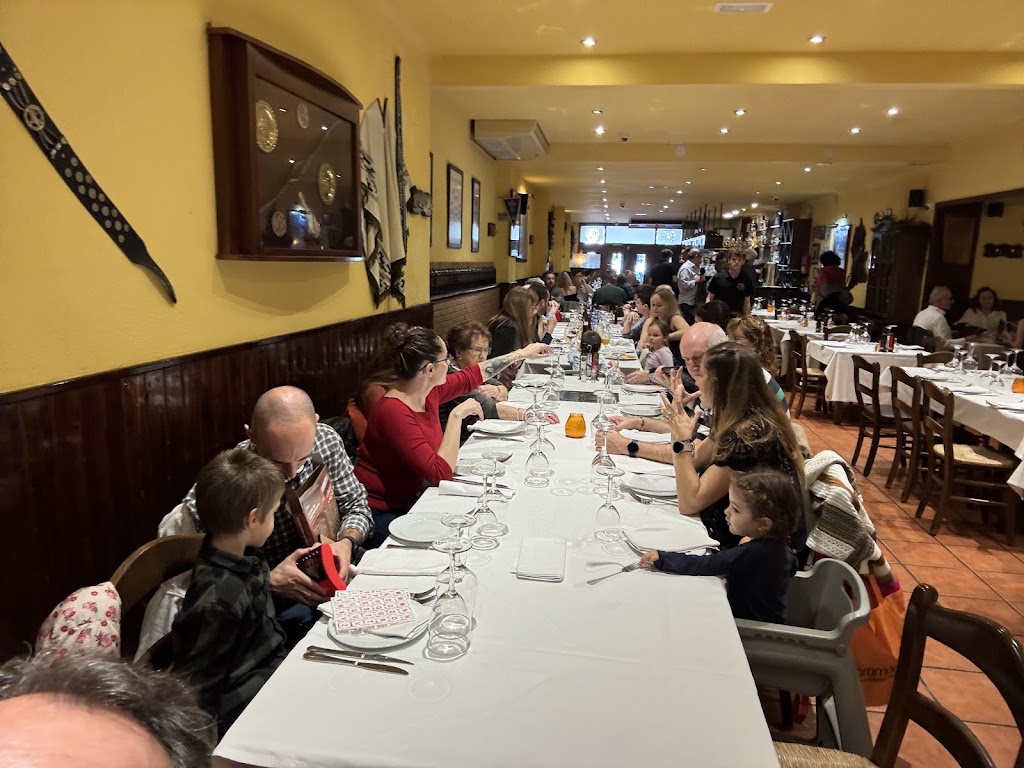 El Rancho Asador Argentino — Ambiente