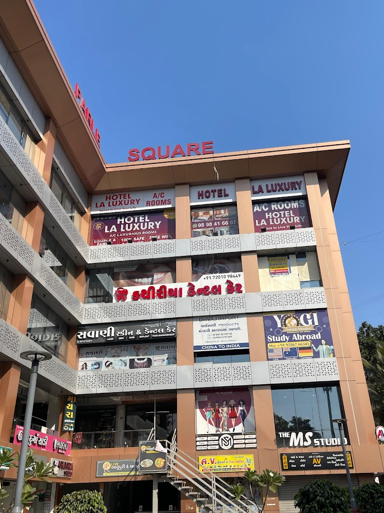 Hotel La Luxury Katargam