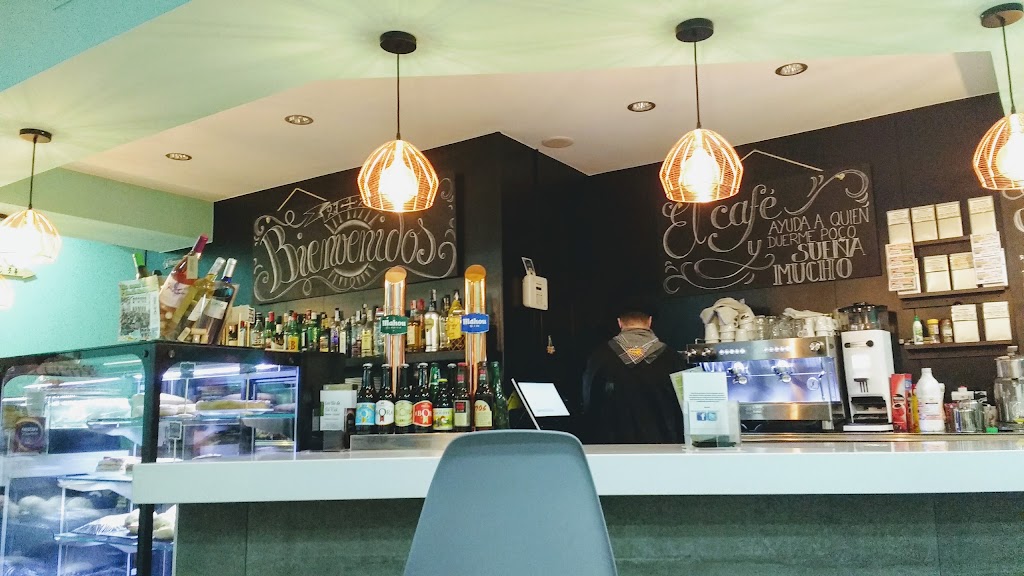 CAFETERIA EL SOL. — Ambiente