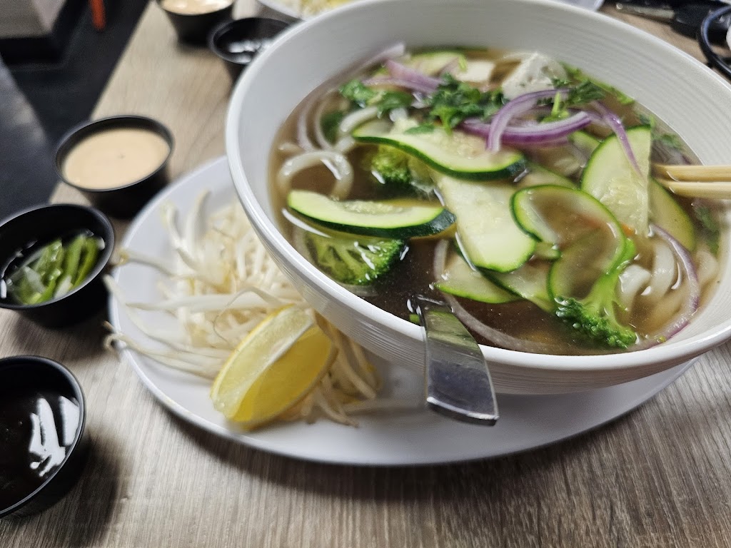 Duke's Pad Thai