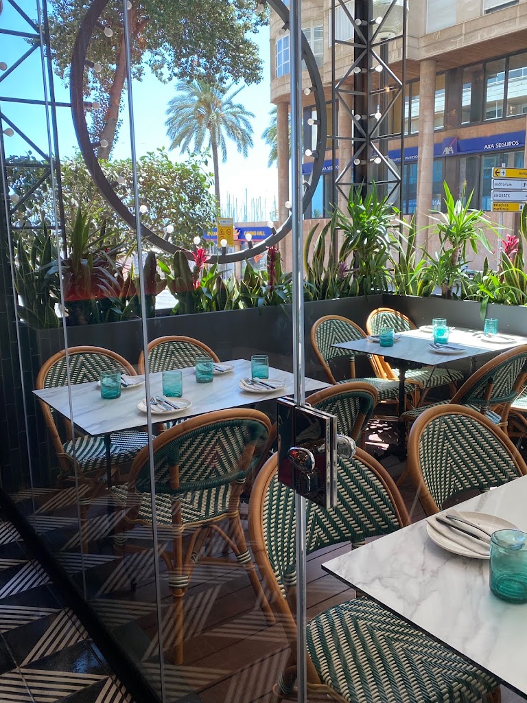 Opera Maritim l Restaurante italiano Mallorca — Ambiente
