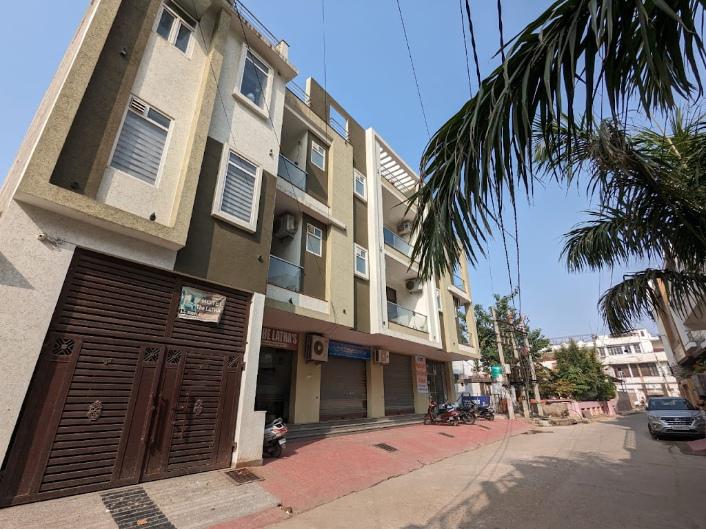 Hotel The Latha S